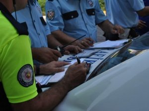 1.2 milyon ehliyete alkolden el konuldu!