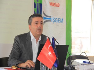 Van İŞGEM seminerin 7'ncisini Hakkari'de yaptı!