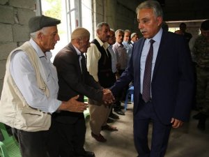 Vali Toprak’tan şehit ailesine taziye ziyareti!