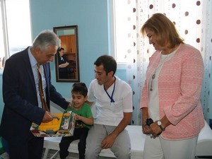 Vali Toprak’tan rehabilitasyon merkezlerine ziyaret