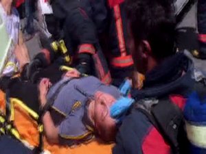 İş yerinde yangın: 1 ölü, 10 yaralı!