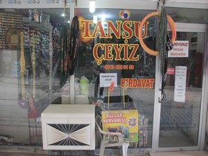 Tansu Çeyiz düğün eşyaları ile hizmetinizde!
