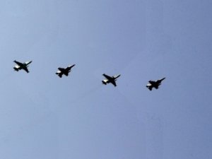 Yemen'e saldırı 30 ölü!