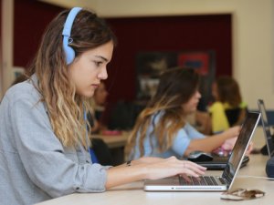 İstihdama giden yol mesleki eğitimden geçiyor