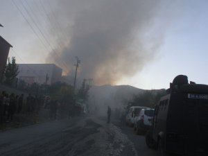 Hakkari Yurtkur binasında yangın!