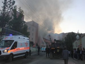 Öğrenci velilerinden KYK yetkililerine teşekkür