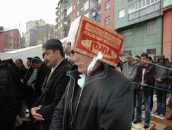 Hakkari’de Sivil Cuma