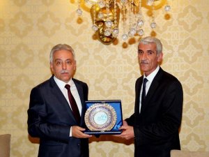 Vali Toprak'tan tayini çıkan ASP müdürüne veda yemeği!