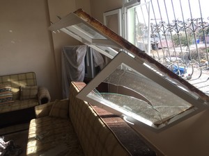 Hortum 80 saniyede mahalleyi savaş alanına çevirdi