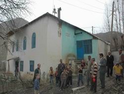 9 aydır imam bekliyorlar