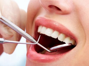 Diş hastalıkları hamilelikte düşük riskini 7 kat artırıyor