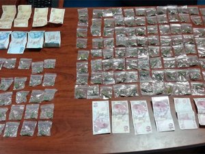 İç çamaşırından 134 paket esrar çıktı
