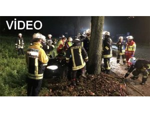 İki tren çarpıştı 50 Yaralı!