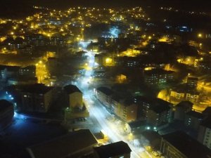 -Hakkari geceleri ışıl ışıl