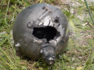 Yolcu valizinden mayın çıktı