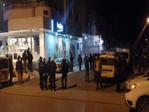 Boş binada patlama meydana geldi!