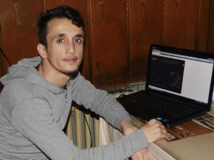 Hakkarili bir genç sanal radyo açtı