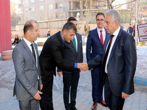 Devlet hastanesinde minik kalpler odası oluşturuldu