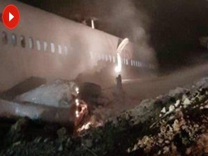 Havalimanı’na iniş yapan uçak pistten çıktı!