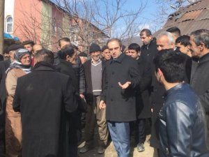 Başkan Epcim halkın yoğun ilgisi ile karşılanıyor