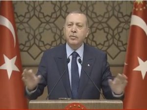 Kılıçdaroğlu, onların desteği ile Hakkari'de miting yaptı