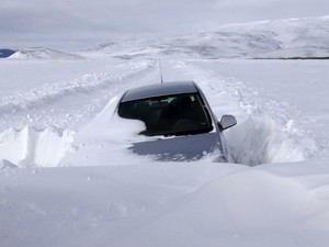 Onlarca araç yolda kaldı!