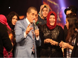 Kadın şiddetine karşı iki dilde şarkı hazırlandı!