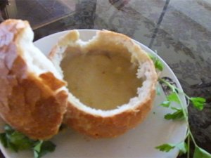 Yeni uygulama ekmek arası çorba