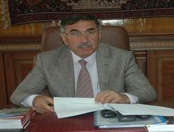 Başkan'dan başbakana sert çıkış