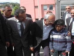 Hakkari’de Kılıçdaroğlu’na sevgi seli