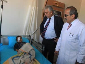 Çukurca'da ilk göz ameliyatı yapıldı