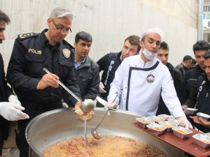Hakkari’de şehitler için ‘Mevlid-i Şerif' okutuldu