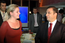 GENÇLİK VE DEMOKRASİ KOKTEYLİ