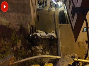 Kağıthane’de servis aracı 20 metreden düştü