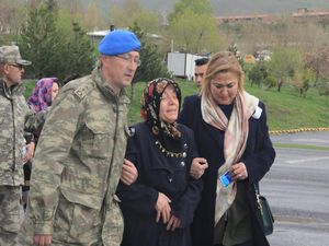 Şehit Yorulmaz için Hakkari'de tören düzenlendi