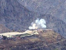 Sınırda top atışları..