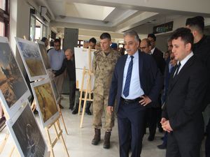 Hakkari'de"Tarım insan" Konulu resim sergisi açıldı
