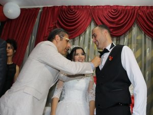 Hakkari gazisinin düğününde halaylar çekildi