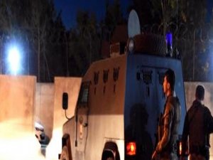 Zırhlı araca roketli saldırı