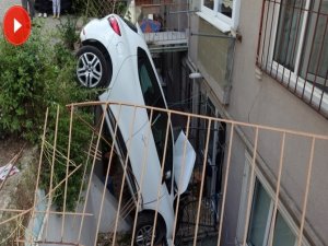 Fren yerine gaza basınca...