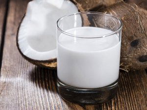 Hindistan cevizi sütünün faydaları