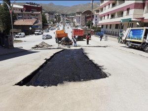 Hakkari belediyesi arızalarla mücadele ediyor