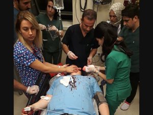 Darp edilen doktor yoğun bakıma alındı