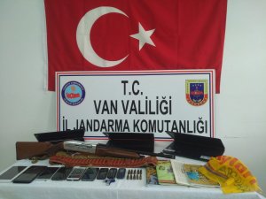 16 kişi gözaltına alındı