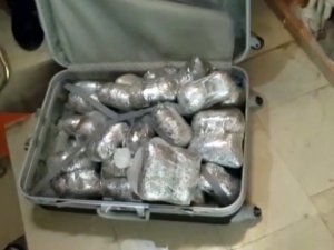 30 kilo eroin ve kokain ele geçirildi