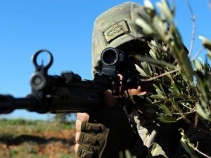 Askerlik süresi altı aya indi