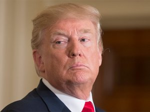 Trump'tan Çin'e 200 milyar dolar ek vergi