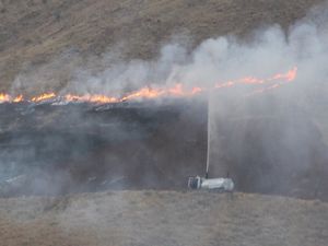 Hakkari’deki anız yangını kontrol altına alındı