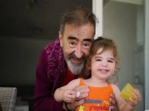 Ünlü oyuncu Yıldırım Öcek hayatını kaybetti!