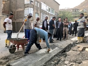 Hakkari’de trapez kanallar inşa ediliyor